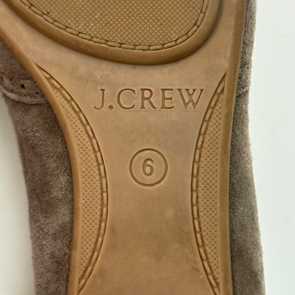 VERY GOOD J. Crew Women's Georgie Suede Wingtip Tassel Loafer Flats Gray 6 - Picture 10 of 10